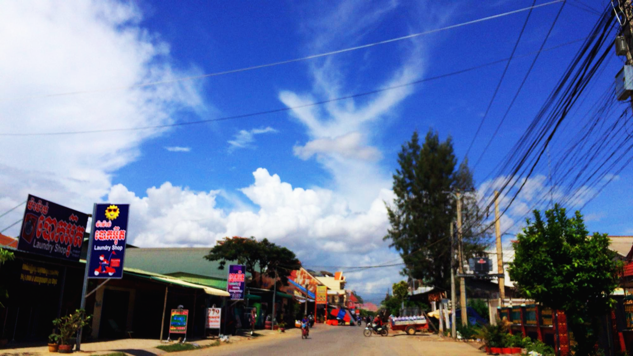 20150705_battambang_street_01.png