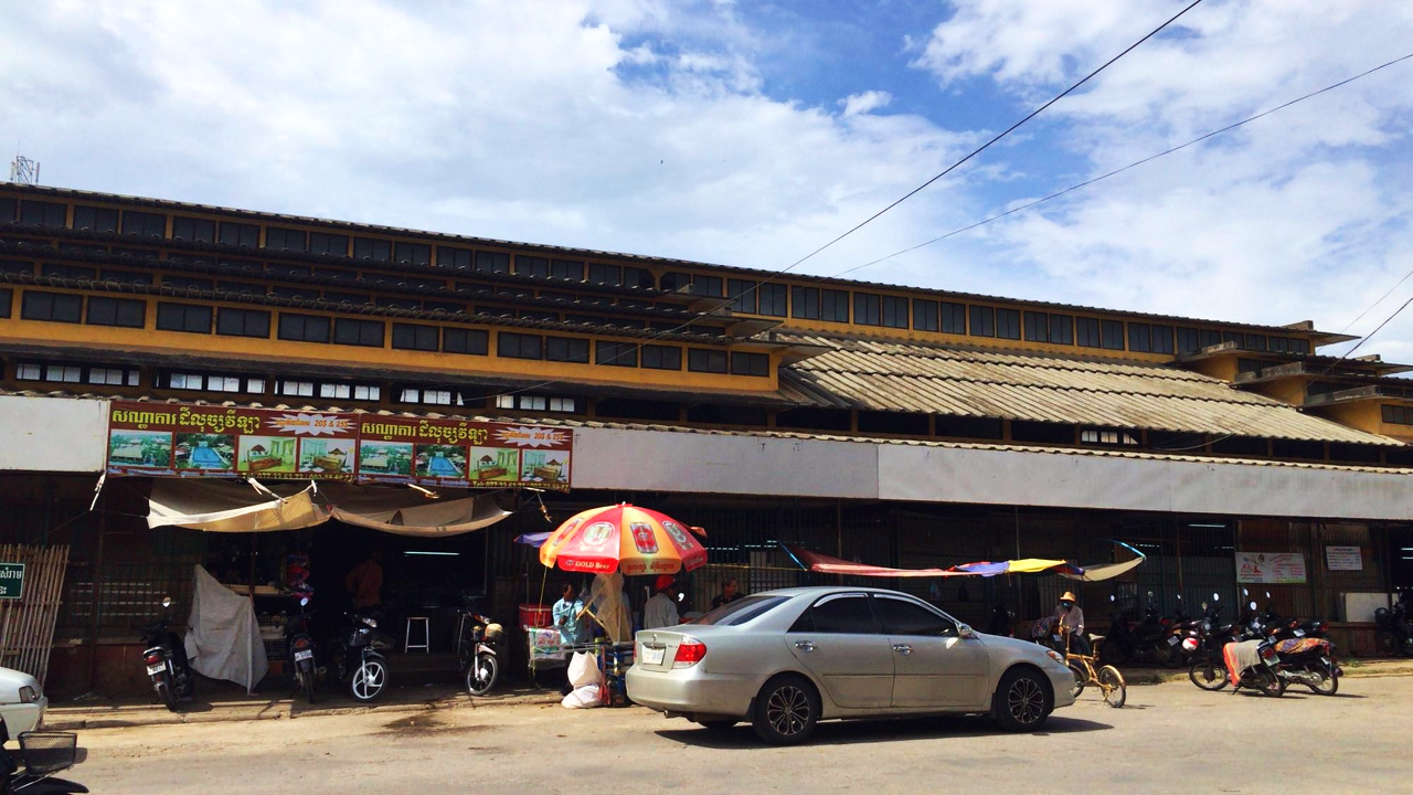 20150706_battambang_market_01.png