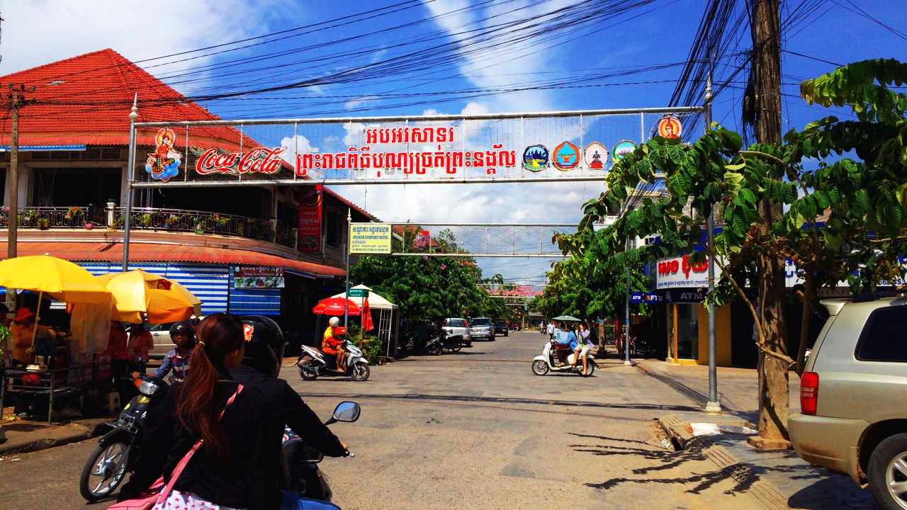 20150705_battambang_street_02.png
