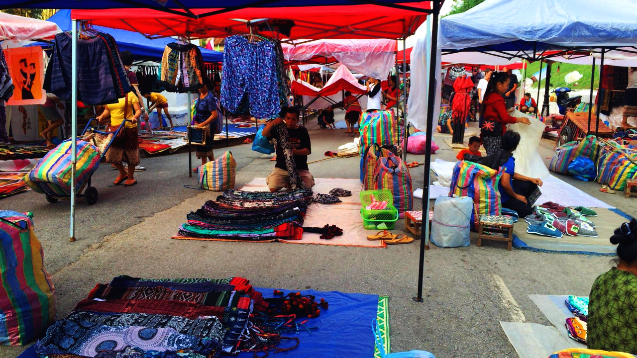 20150721_luang prabang_market_02.png