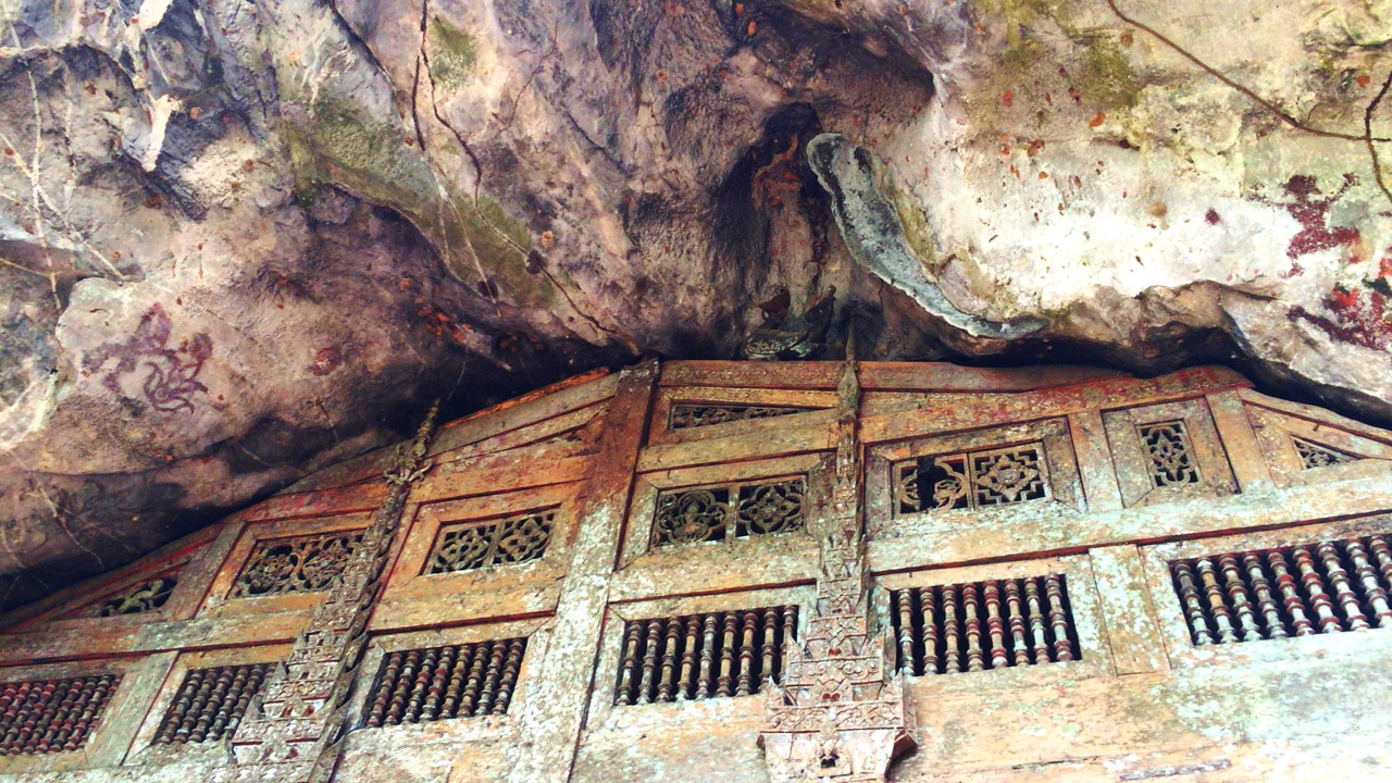 20150722_luang prabang_mekong_budda cave_14.png