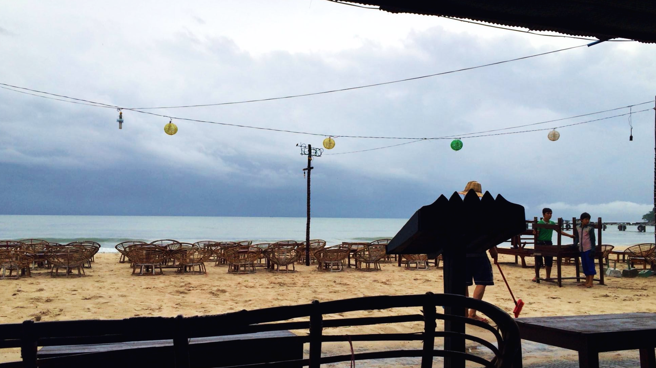 150623_sihanoukville_beach_09.png