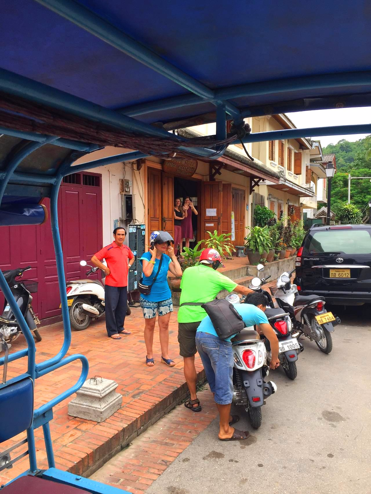 20150723_luang prabang_farewell_01.png