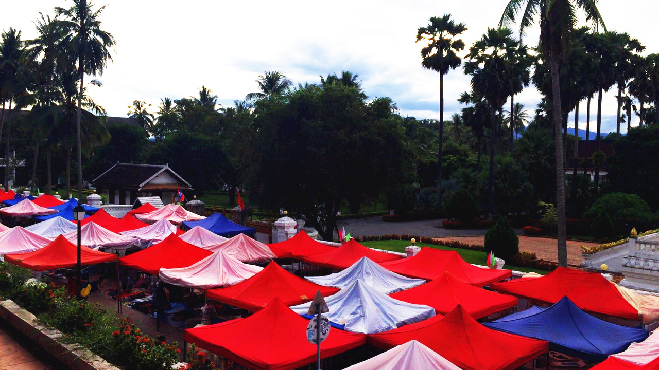 20150721_luang prabang_market_06.png