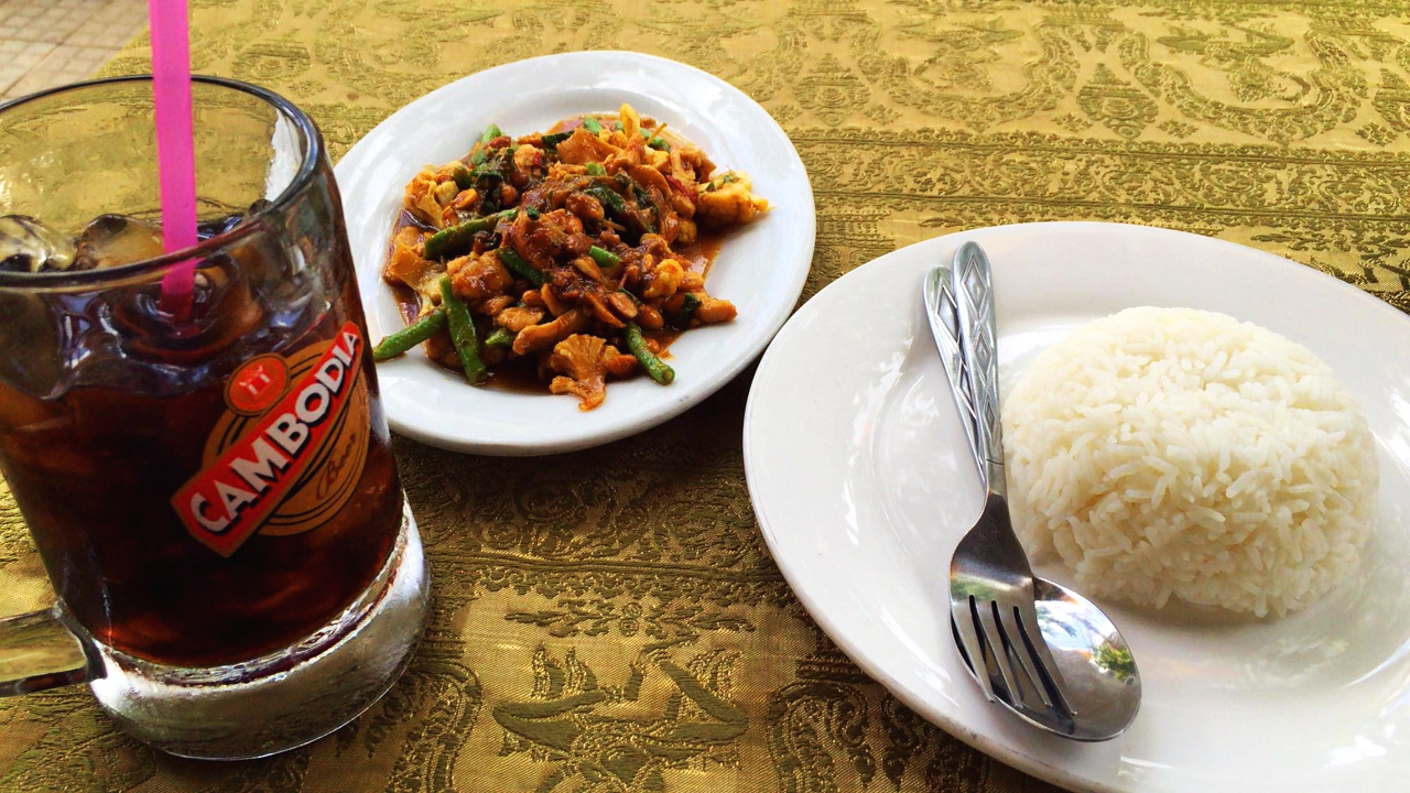 20150705_battambang_smokin pot_07.png