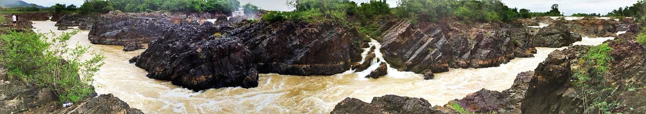 waterfall_pano_03.png