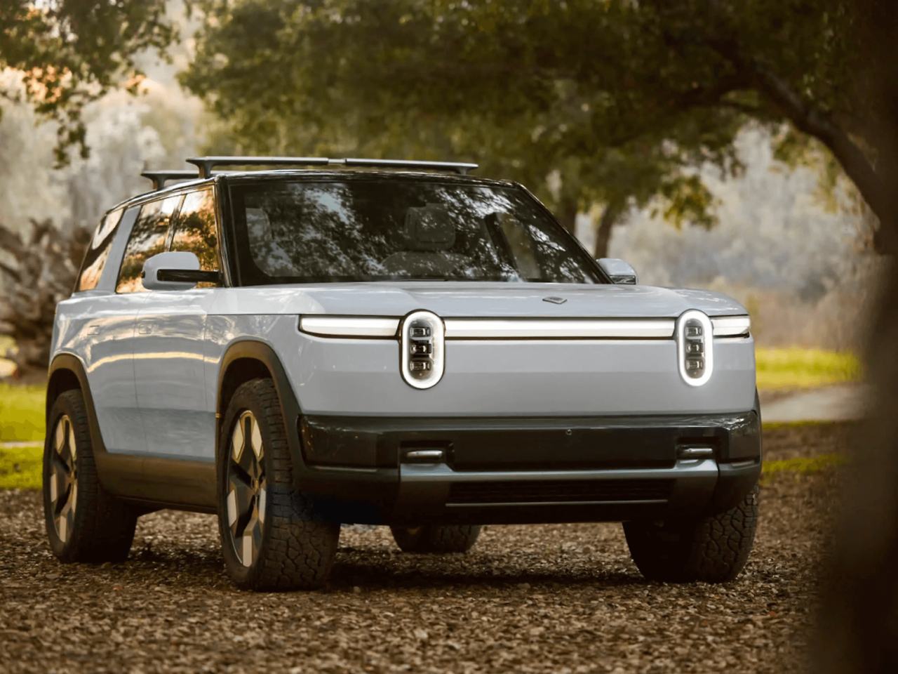 rivian-r2-01-1320x990.png