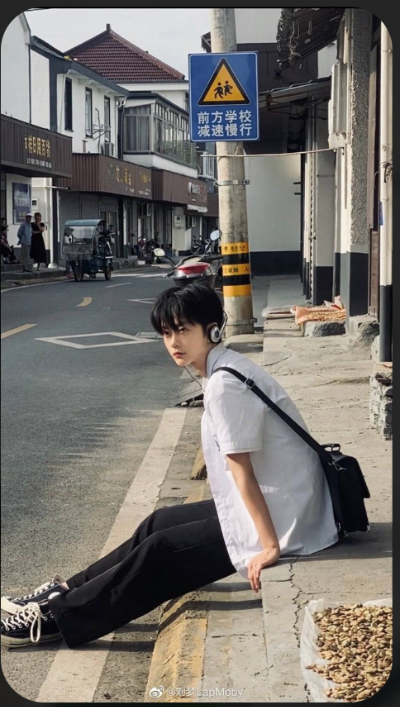 스크린샷 2025-04-24 151359.png