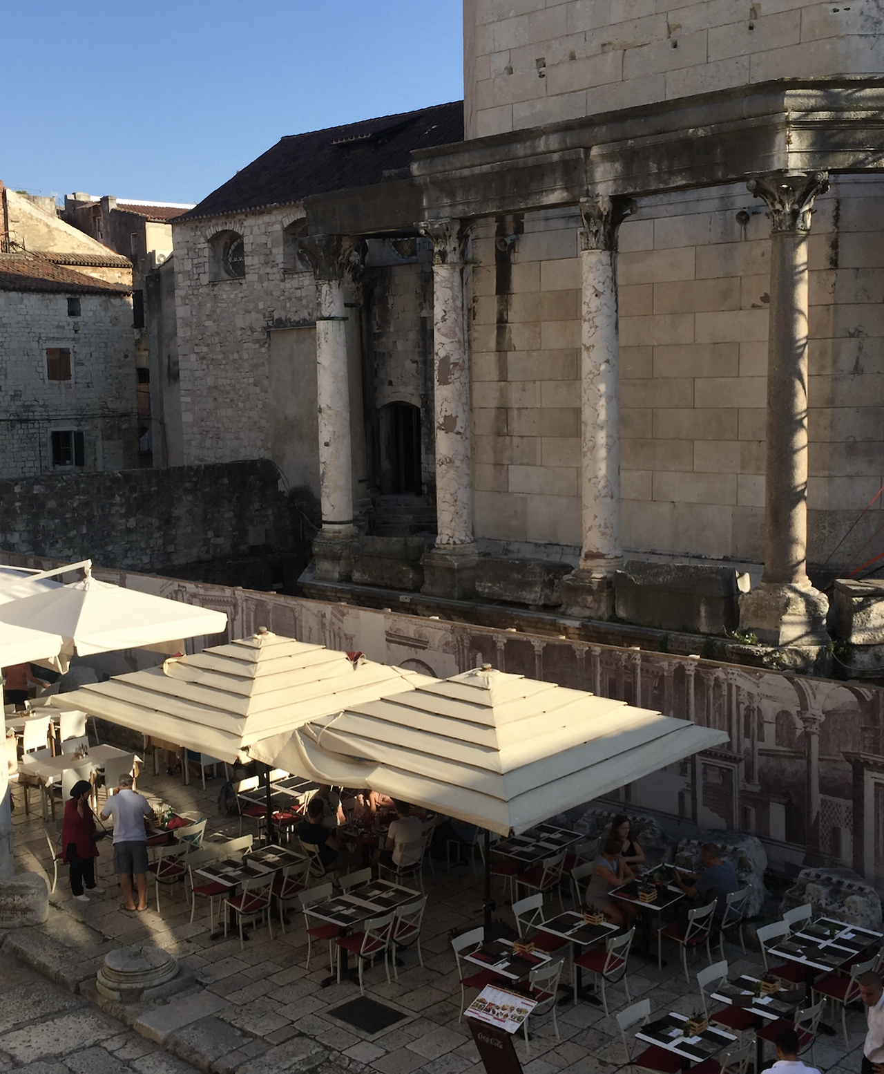 스크린샷 2022-10-03 오후 11.13.39.png