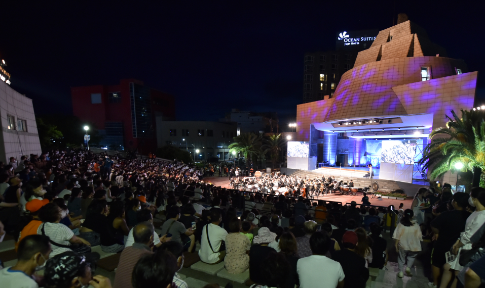 경축음악회 사진1.png