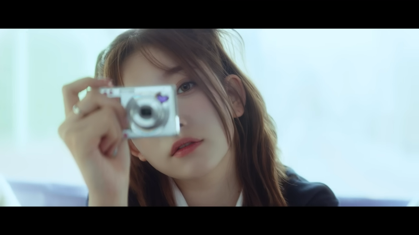 Billlie _ 'EUNOIA' M_V 0-39 screenshot.png