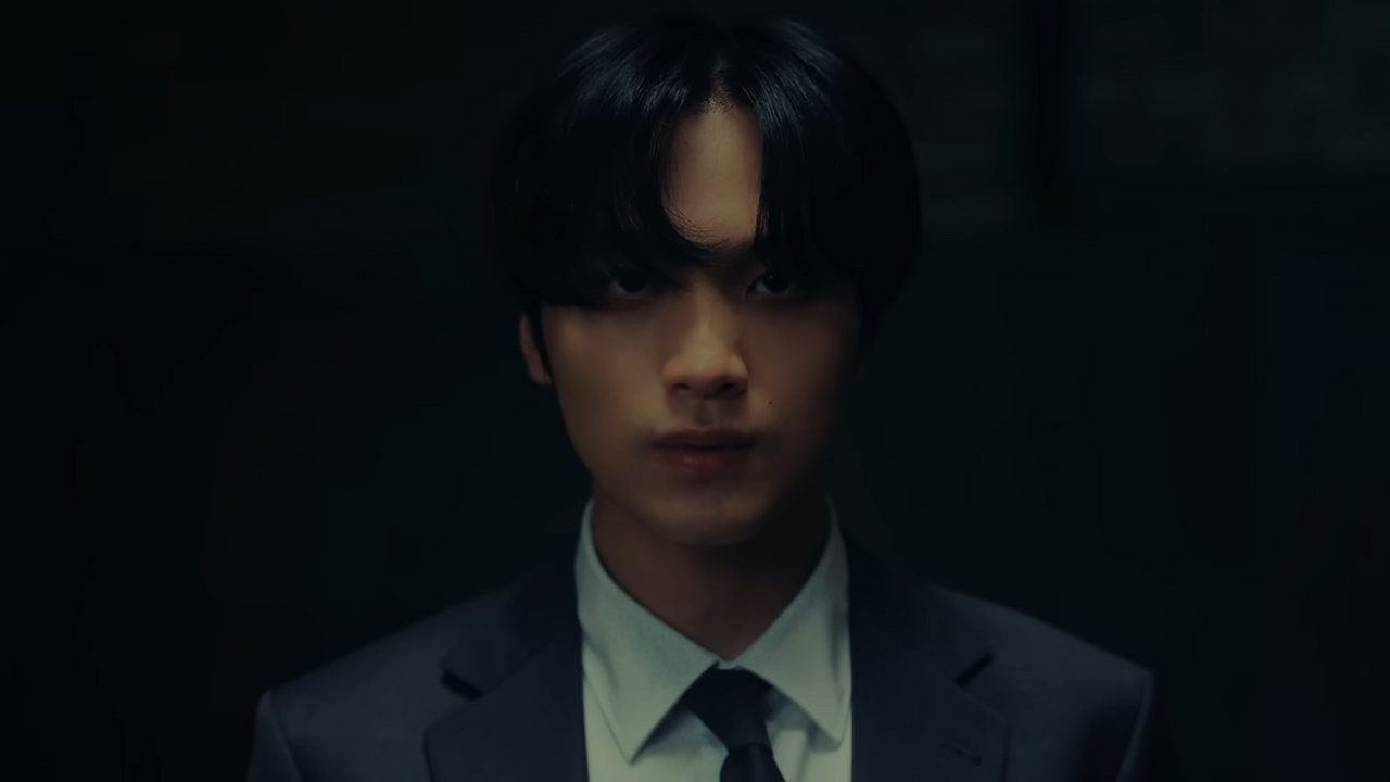 7 DREAM Production _ Stranger Seven 4-1 screenshot.png