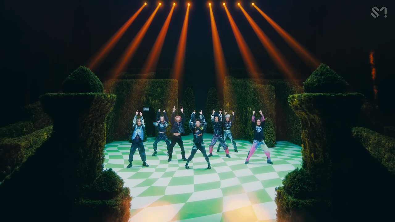 NCT DREAM 엔시티 드림 'ISTJ' MV 1-45 screenshot.png