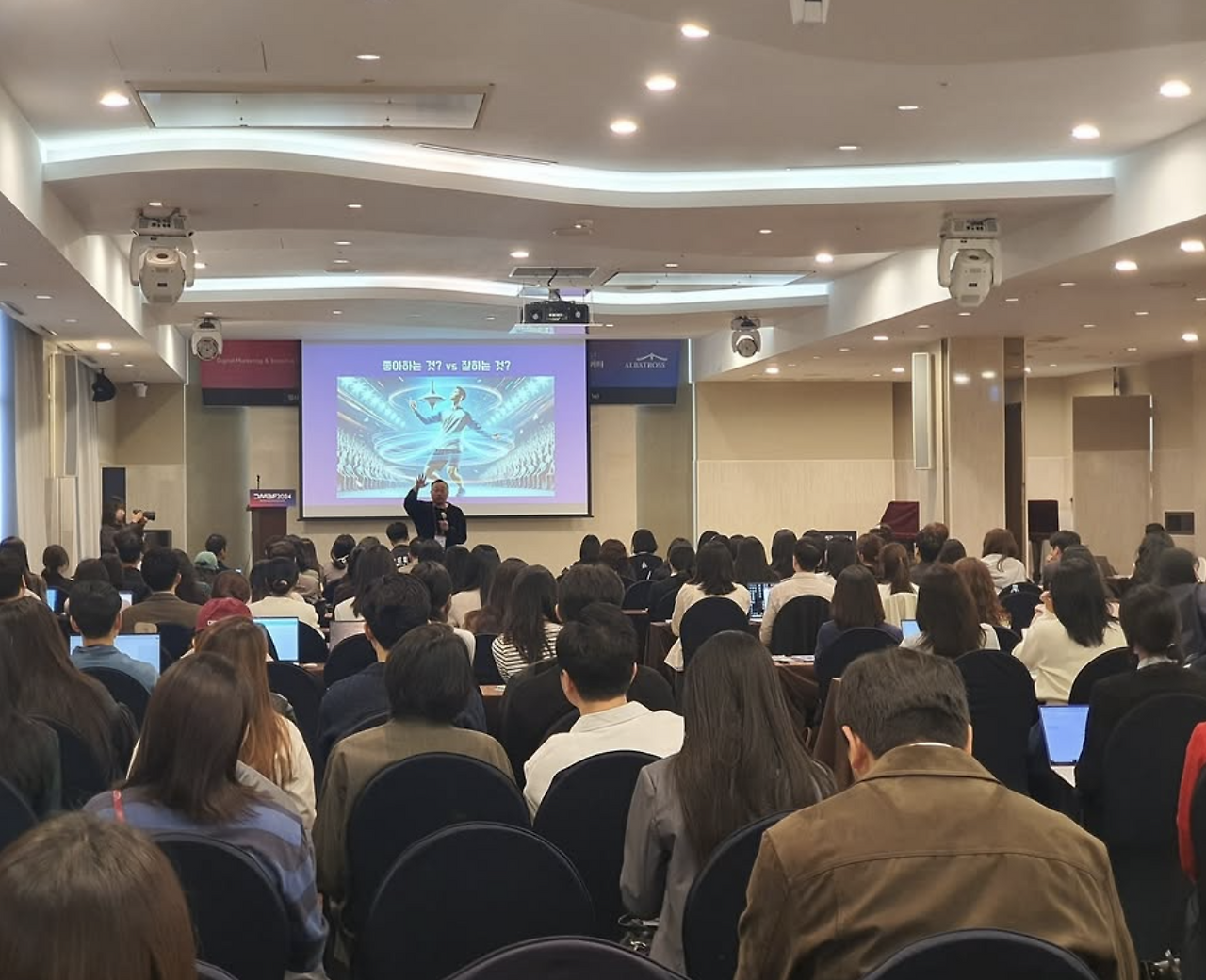 스크린샷 2024-10-20 오전 10.29.00.png