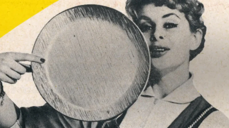 테팔의 초기 코팅 프라이팬.png