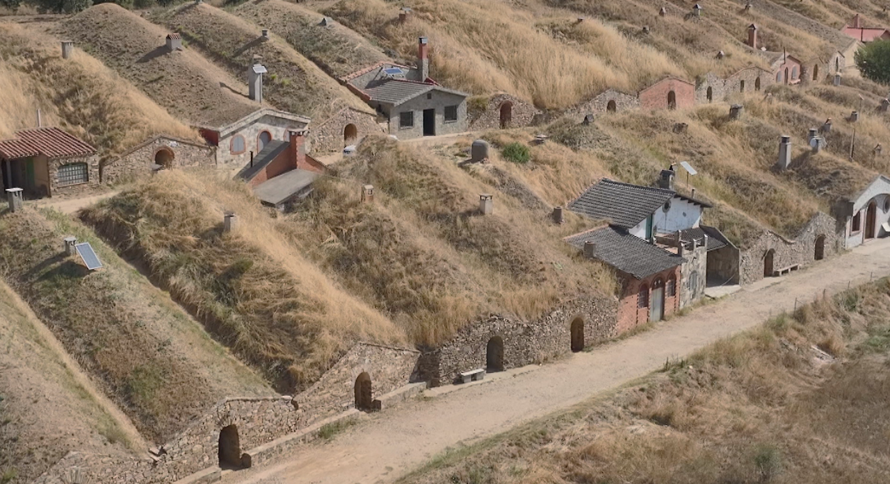 스크린샷 2025-10-16 오후 9.41.49.png