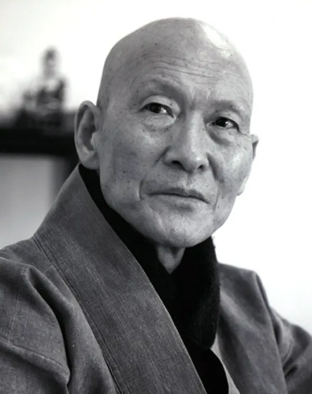 법정스님 영정사진.png