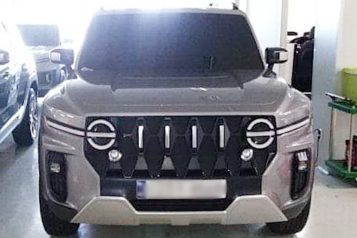 6_쌍용 KR10 목업_오토스파이넷.png