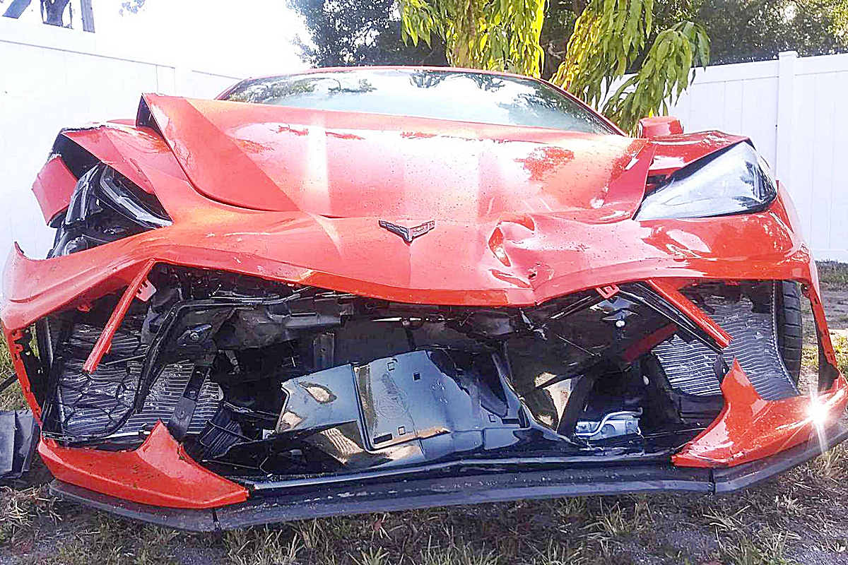 0_쉐보레 콜벳 사고차.png