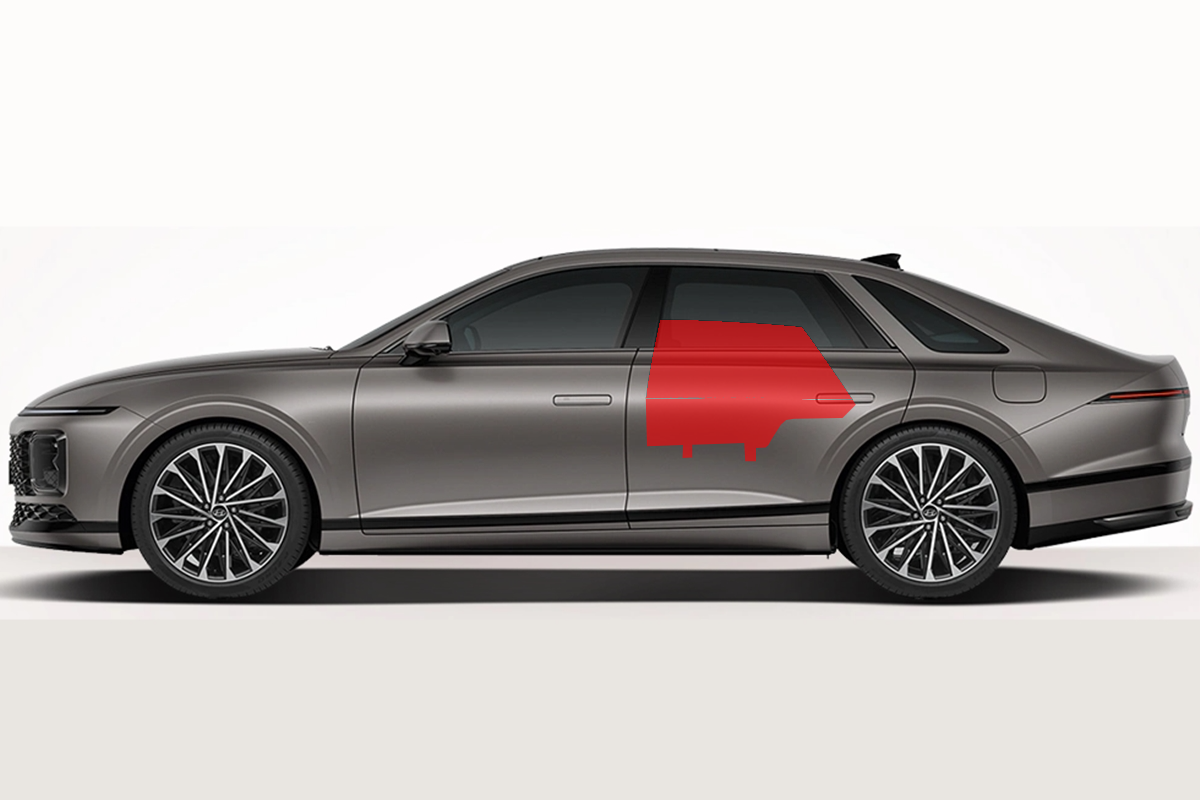 6_신형 그랜저 정측면_현대자동차.jpg.png