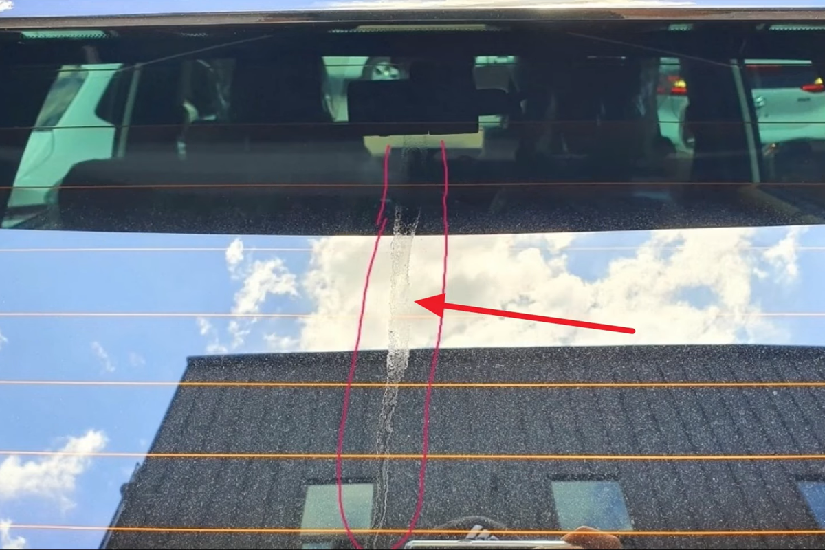 뒷유리 워셔 누수_YouTube '아잇튜브'.png