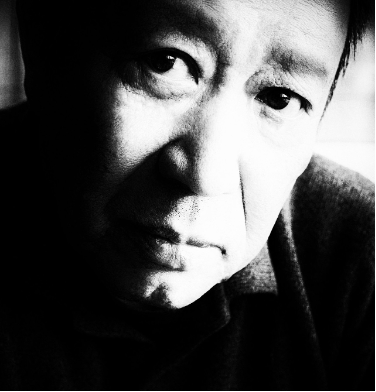 장남원 작가 사진.png