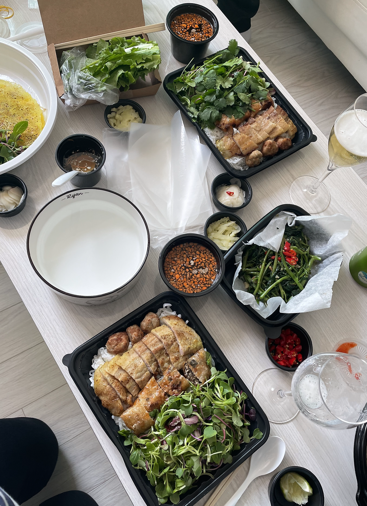 스크린샷 2022-04-08 오후 4.04.13.png