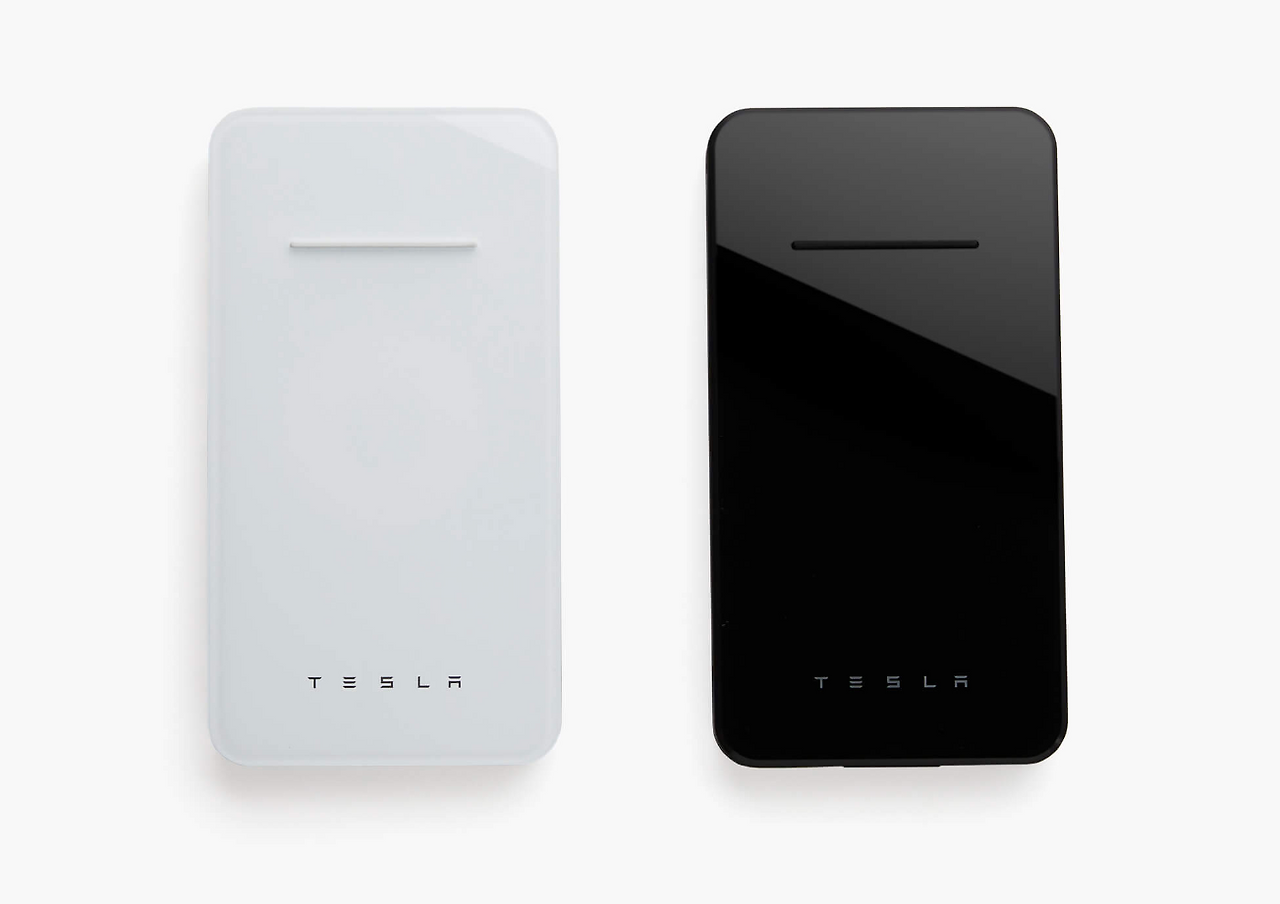 Tesla-Wireless-Charger-high-resolution.png