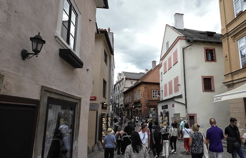 라트란 거리.png