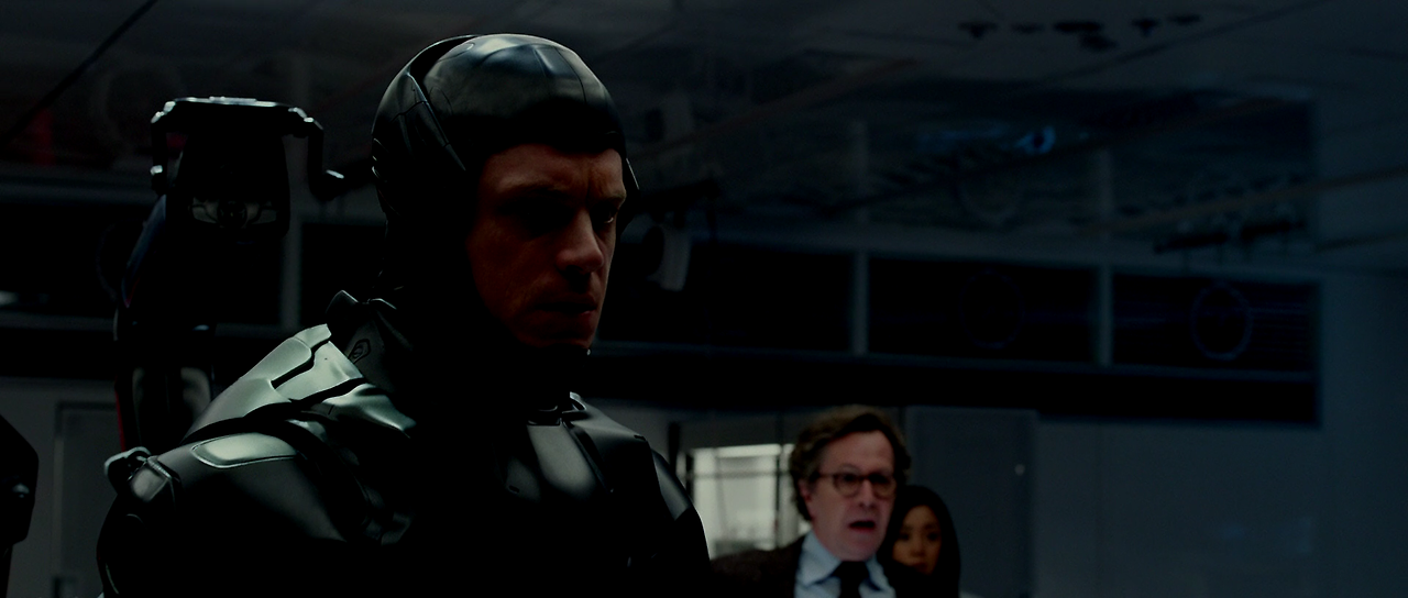 RoboCop.2014.1080p.BluRay.x264.DTS-Zoom.mkv_005685805.png