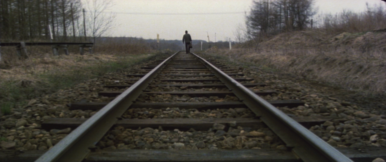 A.Distant.Cry.from.Spring.1980.720p.BluRay.x264-WiKi.mkv_001037251.png