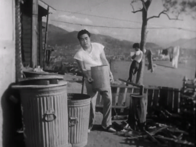 청춘쌍곡선.1956.XviD.AC3.CD2-WAF.avi_001048539.png