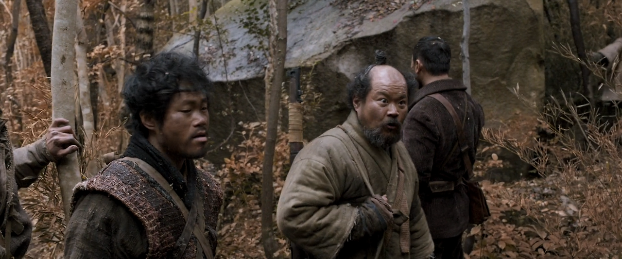 (한국영화) 대호 The.Tiger.2015.1080p.BluRay.x264.AAC5.1-[YTS.MX].mp4_002402775.png