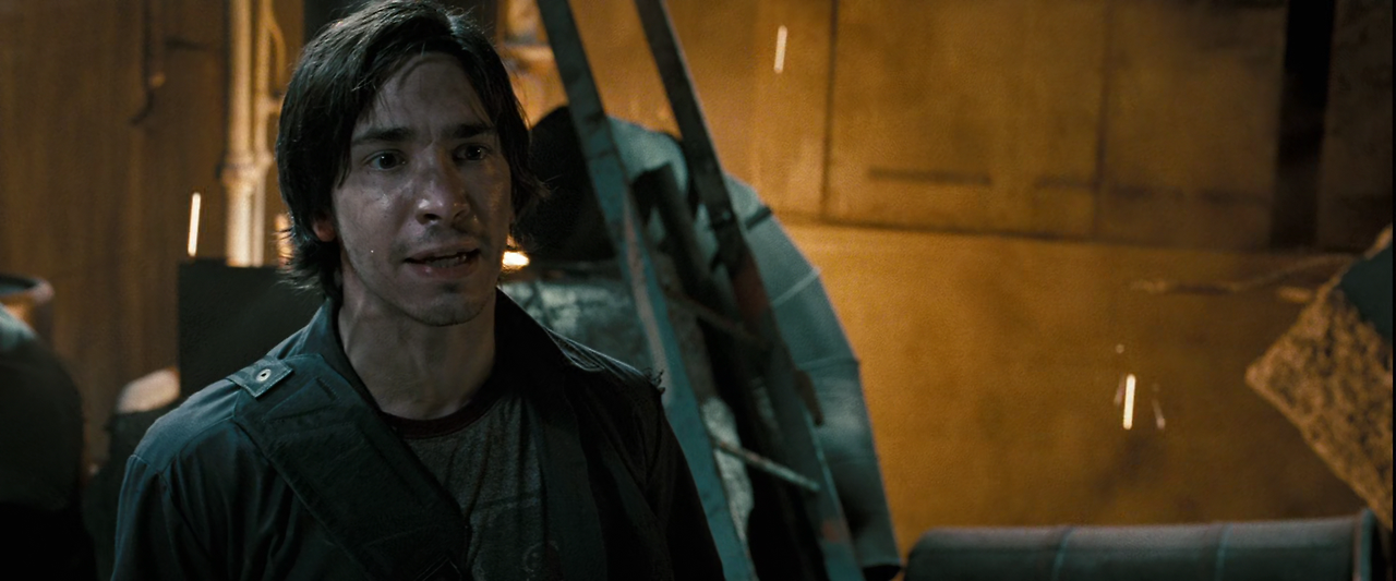 Live Free or Die Hard (2007) Unrated (1080p BluRay x265 HEVC 10bit AAC 5.1 Tigole).mkv_004666161.png