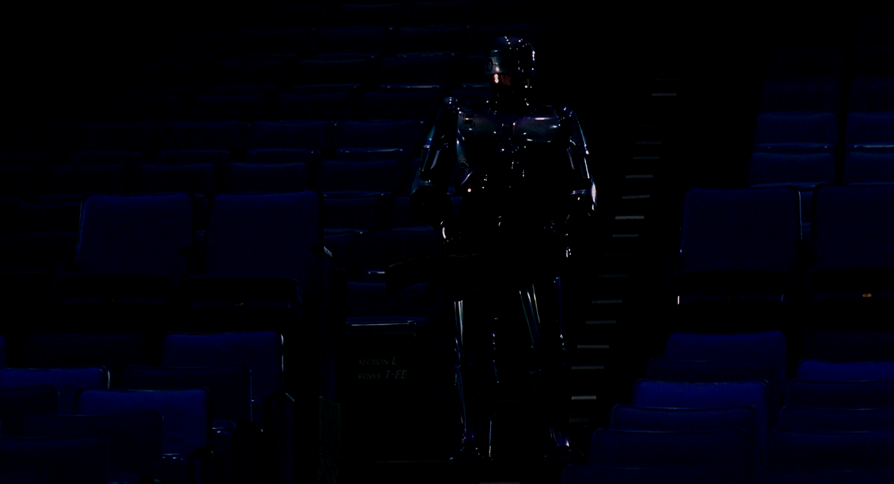 RoboCop.2.1990.1080p.BluRay.x264-LEVERAGE.mkv_005718254.png