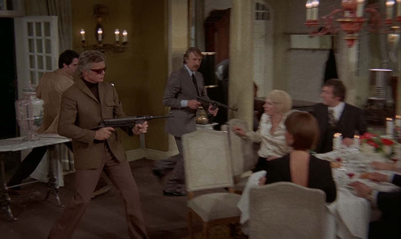 The Discreet Charm of the Bourgeoisie 1972 (1080p Bluray x265 HEVC 10bit AAC 2.0 French Tigole).mkv_005831583.png
