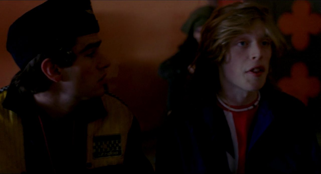 아이다호 My.Own.Private.Idaho.1991.1080p.BluRay.H264.AAC-RARBG.mp4_002432891.png