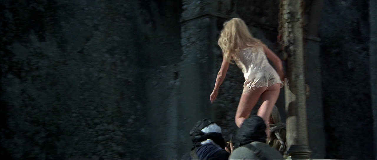 1983 - .Never.Say.Never.Again.1080p.BluRay.DTS.HighCode.mkv_006412323.png