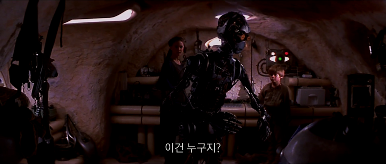 스타워즈_에피소드1._Star_Wars_Episode_I._The_Phantom_Menace.1999.mp4_002265512.png