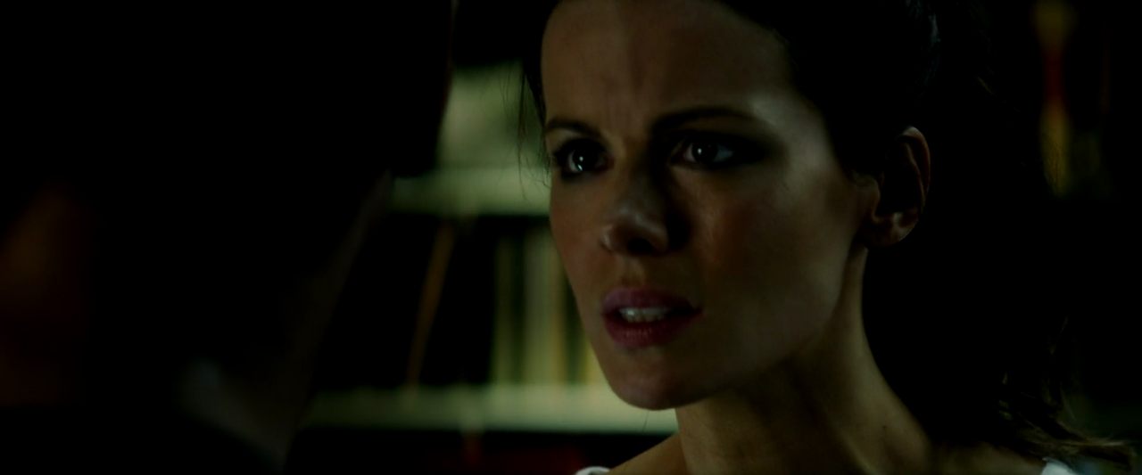 토탈 리콜.Total Recall.2012.Extended Director's Cut.1080p.mkv_001997829.png