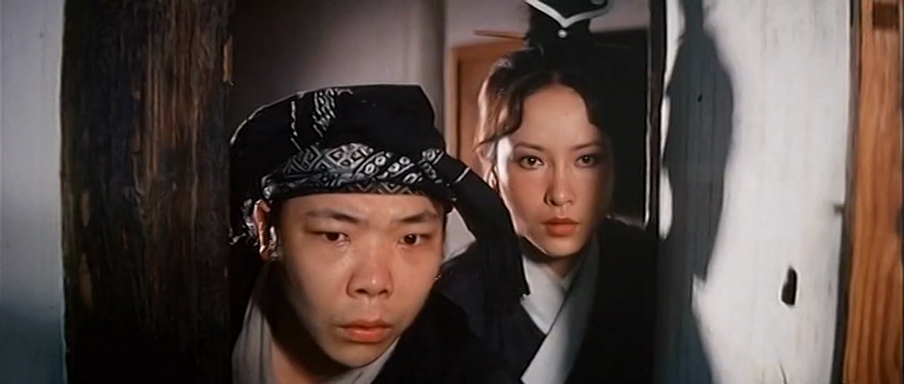 공산영우 Raining of the Mountain.1979.UpScaled.DVDRIP.x264.AC3-SILI.mkv_005155688.png