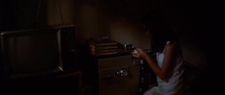 The Ball Shot by a Midget.avi_013145020.png