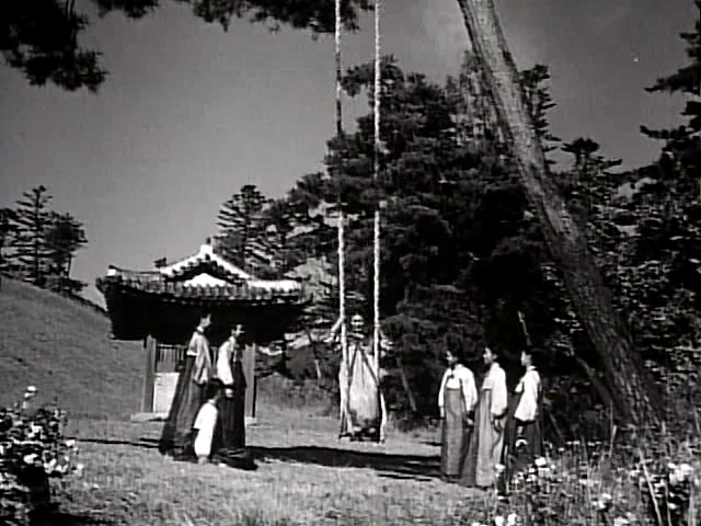 시집 가는 날.The.Wedding.Day.1956.조미령, 김승호, 최현, 김유희.XviD.AC3-WAF.avi_002457508.png