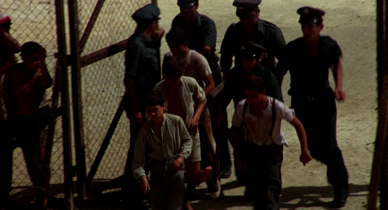 미드나잇 익스프레스 Midnight.Express.1978.1080p.BluRay.x265-RARBG.mp4_002793123.png