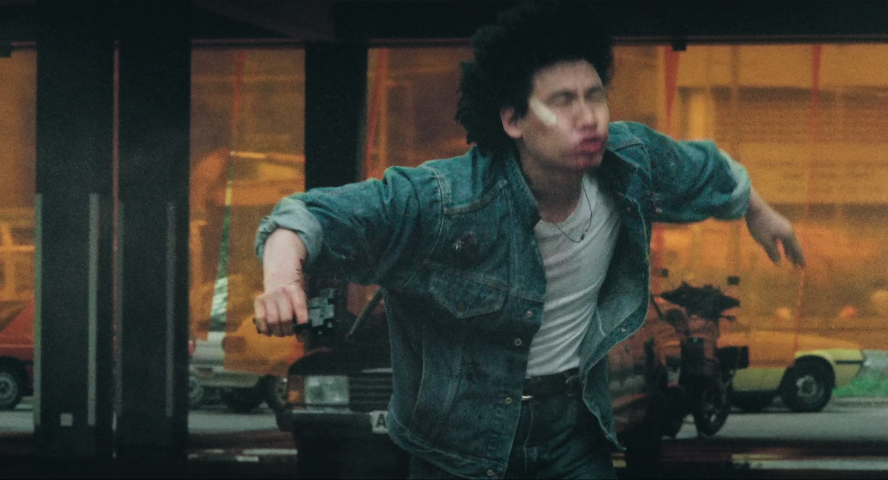 As Tears Go By (1988) Criterion (1080p BluRay x265 HEVC 10bit AAC 1.0 Chinese Silence).mkv_005782485.png