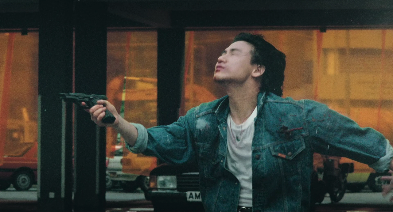 As Tears Go By (1988) Criterion (1080p BluRay x265 HEVC 10bit AAC 1.0 Chinese Silence).mkv_005779232.png