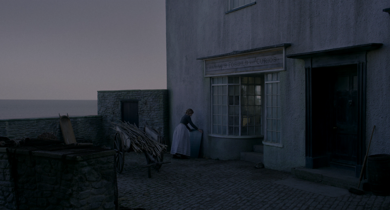 Ammonite (2020) (1080p BluRay x265 HEVC 10bit AAC 5.1 Tigole).mkv_004682970.png