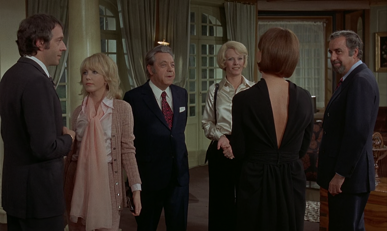 The Discreet Charm of the Bourgeoisie 1972 (1080p Bluray x265 HEVC 10bit AAC 2.0 French Tigole).mkv_005543542.png