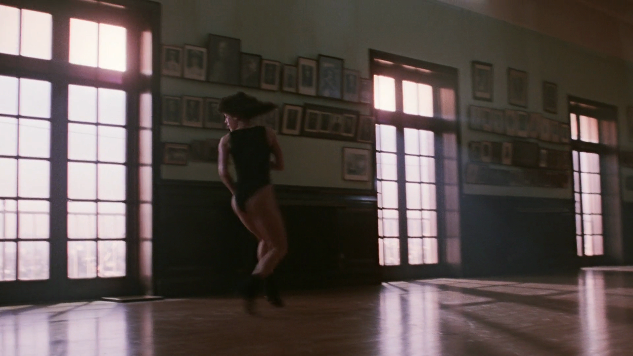 Flashdance.1983.REMASTERED.1080p.BluRay.H264.AAC-RARBG.mp4_012817123.png