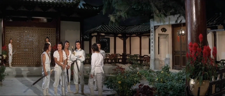 오둔인술_(五遁忍術)_Five.Element.Ninjas.1982.UpScaled.DVDRip.x264.AC3-SILI.mkv_00491.png
